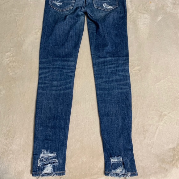 American Eagle Ripped Jeggings - Picture 6 of 12